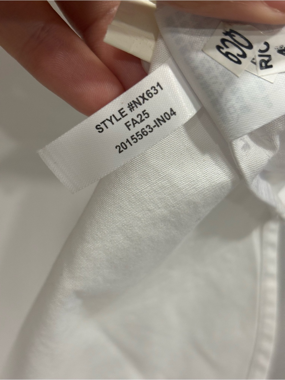 NWT Madewell The Signature Y-Neck Shirt in Poplin - Picture 9 of 10